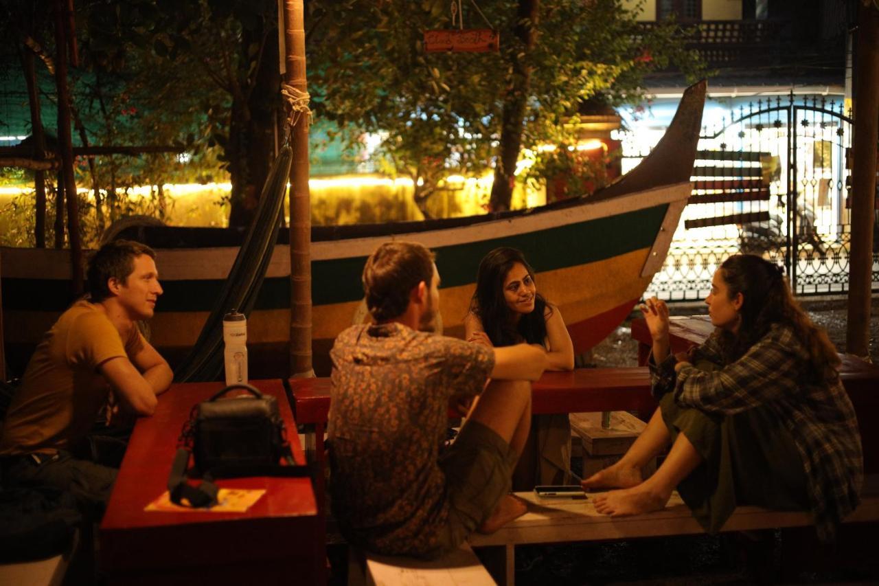Hostelexp, Varkala - A Beach Town Hostel Exterior foto
